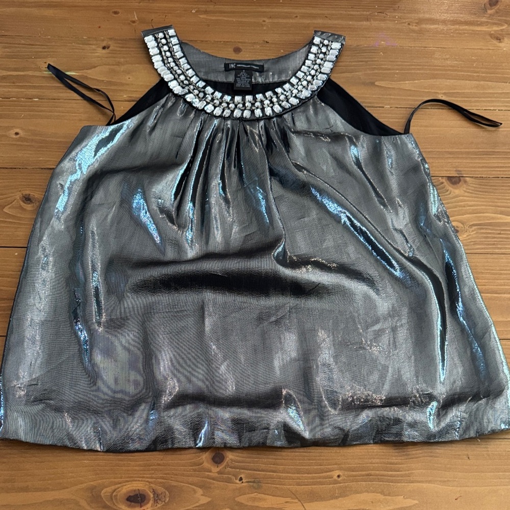 INC International Concepts Metallic Silver‎ Top